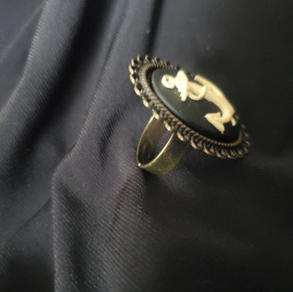 Anchor ring - Picture 2 of 2